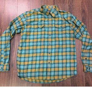 Patagonia Plaid Long Sleeve Green Button Up Shirt Medium Mens Cotton Washable
